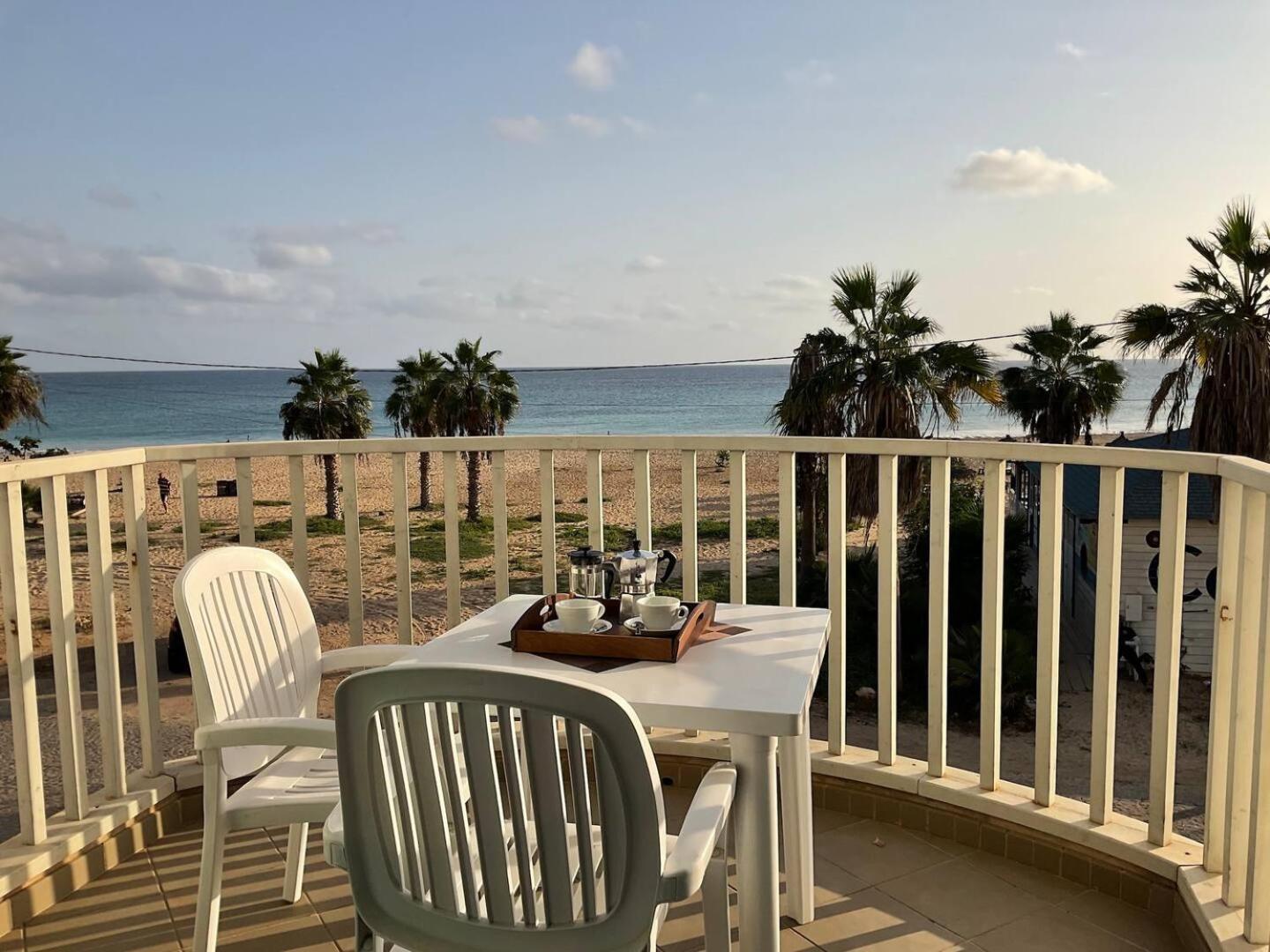 Leme Bedje Sea View - By Bobbywashere Santa Maria Bagian luar foto