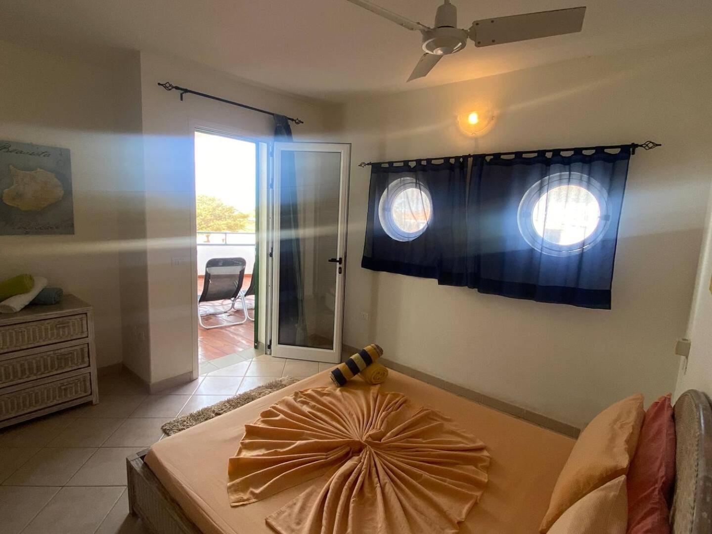 Leme Bedje Sea View - By Bobbywashere Santa Maria Bagian luar foto