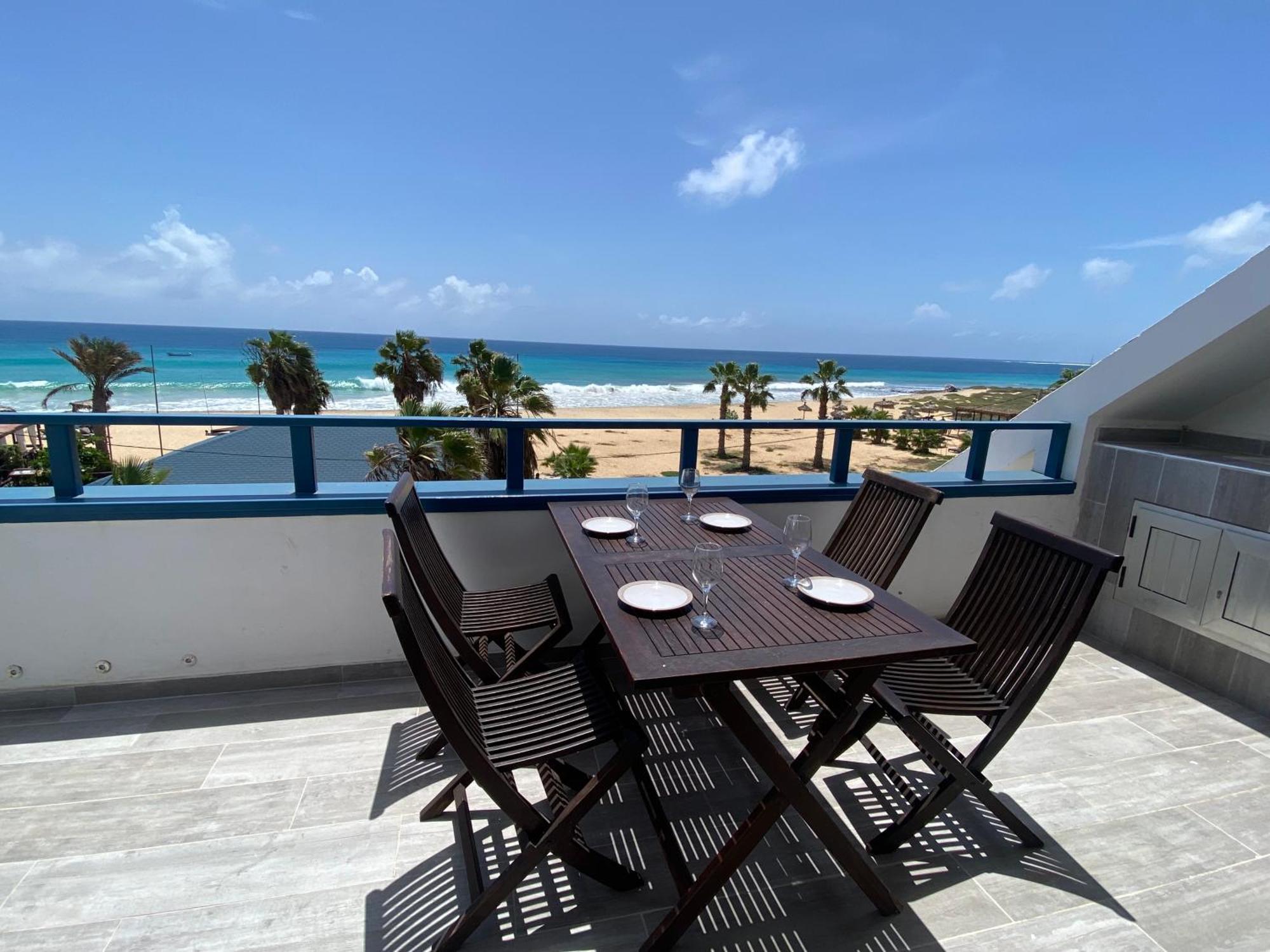 Leme Bedje Sea View - By Bobbywashere Santa Maria Bagian luar foto