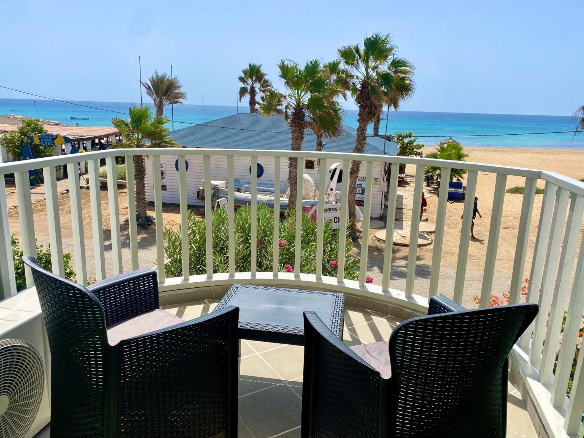 Leme Bedje Sea View - By Bobbywashere Santa Maria Bagian luar foto